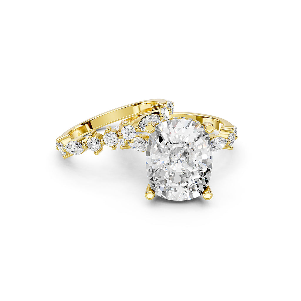 Oval Cut Lab-Grown Diamond Bridal Ring Set